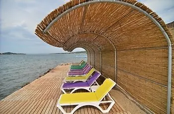 فندق Kivrak Butik Ayvalı